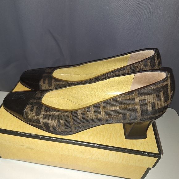 Fendi Shoes & Box Vintage Heel Print Fabric Size 8 #642543 Y2K 90's - Picture 3 of 16